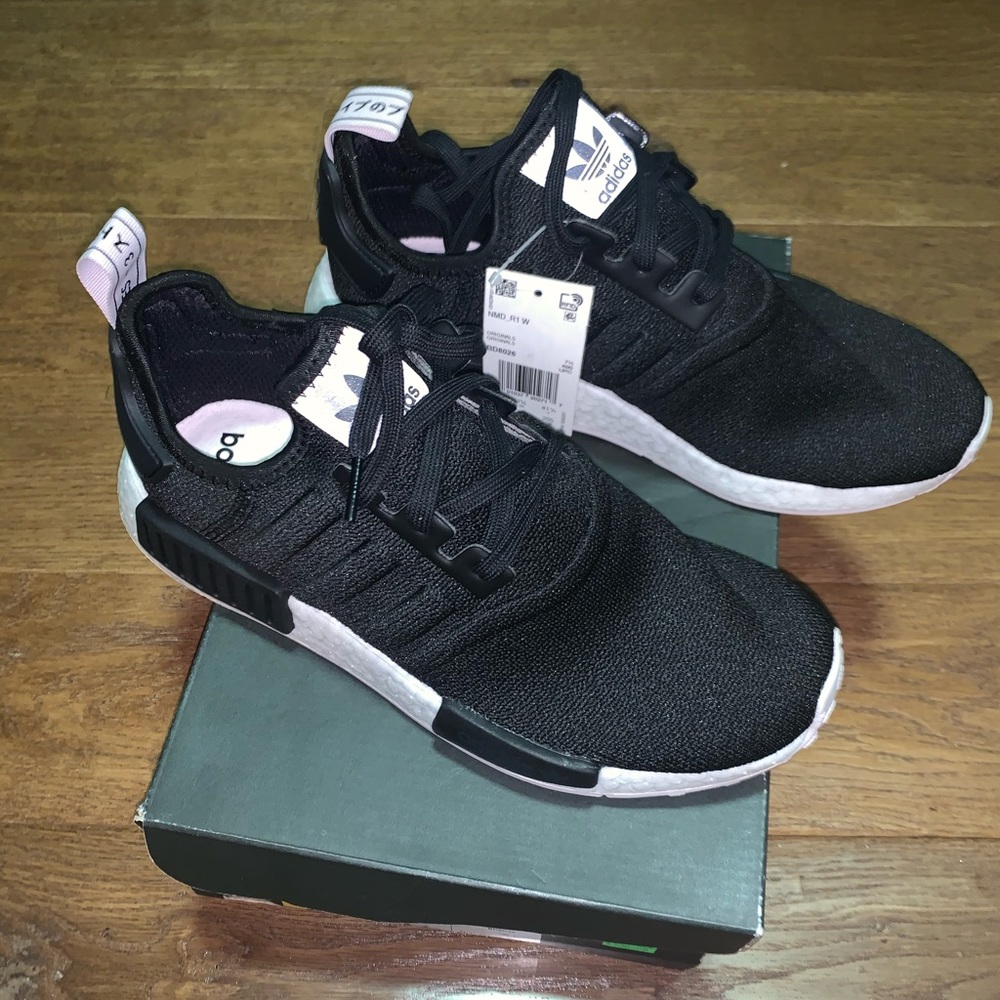 Adidas NMD R1 W